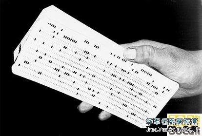 电脑存储器至今六十余载,固态硬盘当道