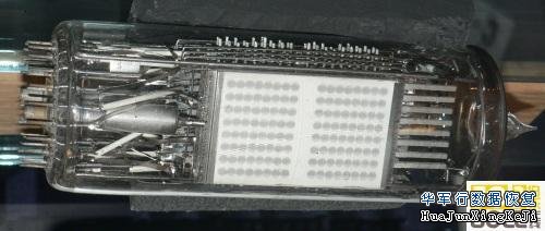 电脑存储器至今六十余载,固态硬盘当道