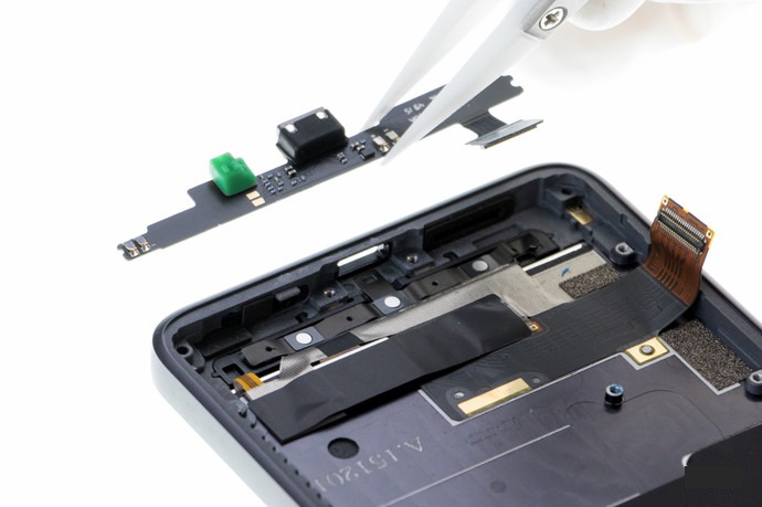 579027 拆解【Smartisan T2】