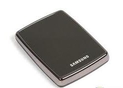 技王数据恢复工程师使用专业的数据恢复工具，现场将损坏的文件夹数据全部成功读出，数据全部恢复成功。